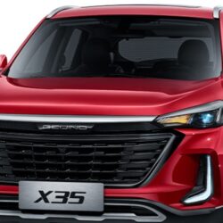 В чем технические особенности китайского кроссовера BAIC X35?