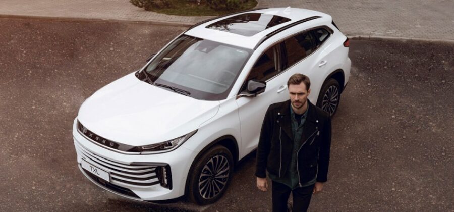 Чем удивляет EXEED TXL: экономичный расход и высокая скорость