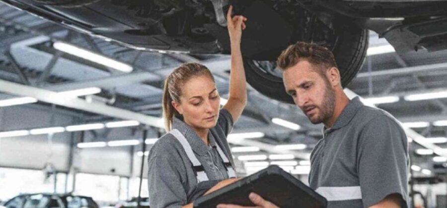 Техобслуживание автомобилей BMW: где стоит проходить и когда это делать