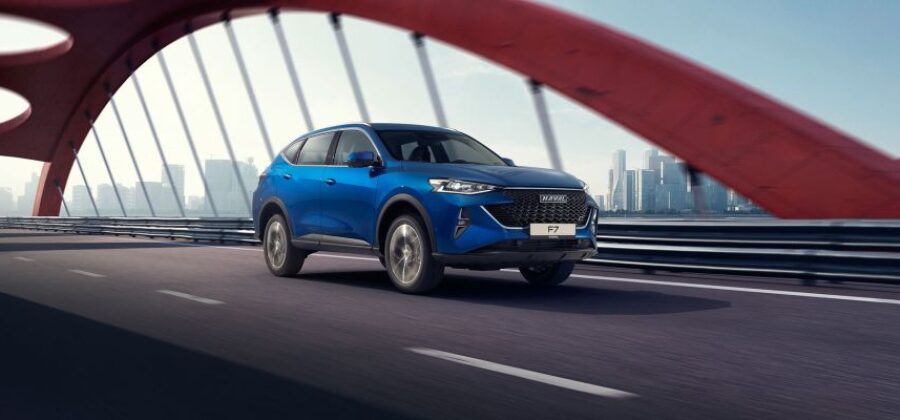 Вместительный и надежный внедорожник Haval F7
