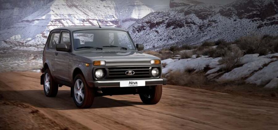 Какими особенностями обладает автомобиль Lada Niva Legend?